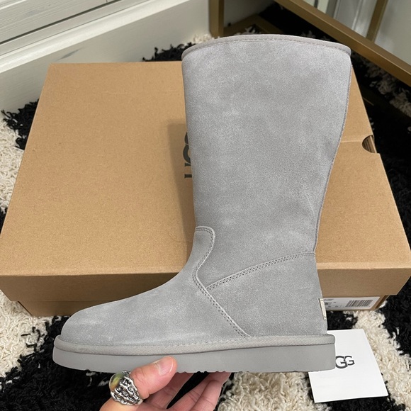 NIB Women’s Size 5 (European Size 36) UGG Alber Tall Zipper Winter Boots In Grey - Picture 5 of 13